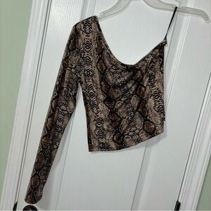 Snakeskin One shoulder top